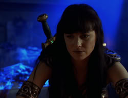 extant_XenaWarriorPrincess_6x02-TheHauntingOfAmphipolis_00891