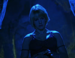 extant_XenaWarriorPrincess_6x02-TheHauntingOfAmphipolis_01027