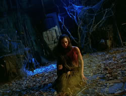 extant_XenaWarriorPrincess_6x02-TheHauntingOfAmphipolis_01045