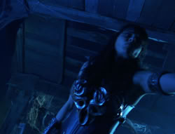 extant_XenaWarriorPrincess_6x02-TheHauntingOfAmphipolis_01056