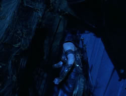 extant_XenaWarriorPrincess_6x02-TheHauntingOfAmphipolis_01058