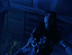 extant_XenaWarriorPrincess_6x02-TheHauntingOfAmphipolis_01079
