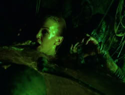 extant_XenaWarriorPrincess_6x02-TheHauntingOfAmphipolis_01135