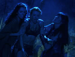 extant_XenaWarriorPrincess_6x02-TheHauntingOfAmphipolis_01254