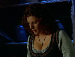 extant_XenaWarriorPrincess_6x02-TheHauntingOfAmphipolis_01420