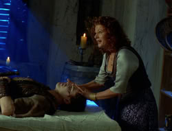 extant_XenaWarriorPrincess_6x02-TheHauntingOfAmphipolis_01435