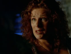 extant_XenaWarriorPrincess_6x02-TheHauntingOfAmphipolis_01470