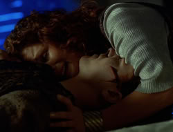 extant_XenaWarriorPrincess_6x02-TheHauntingOfAmphipolis_01500