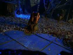 extant_XenaWarriorPrincess_6x02-TheHauntingOfAmphipolis_01651