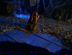 extant_XenaWarriorPrincess_6x02-TheHauntingOfAmphipolis_01652