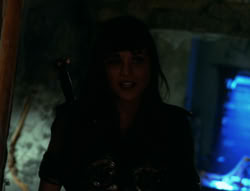extant_XenaWarriorPrincess_6x02-TheHauntingOfAmphipolis_01673