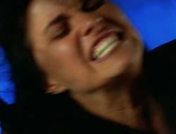 extant_XenaWarriorPrincess_6x02-TheHauntingOfAmphipolis_01884