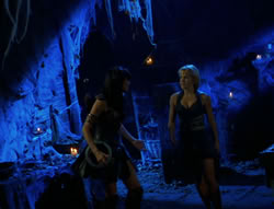 extant_XenaWarriorPrincess_6x02-TheHauntingOfAmphipolis_02076