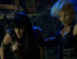 extant_XenaWarriorPrincess_6x02-TheHauntingOfAmphipolis_02123
