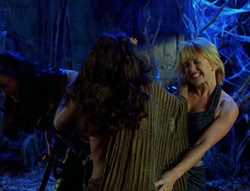 extant_XenaWarriorPrincess_6x02-TheHauntingOfAmphipolis_02187