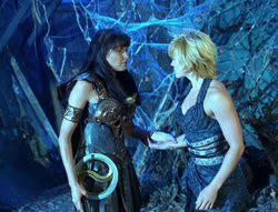 extant_XenaWarriorPrincess_6x02-TheHauntingOfAmphipolis_02295