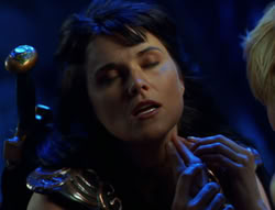 extant_XenaWarriorPrincess_6x02-TheHauntingOfAmphipolis_02334