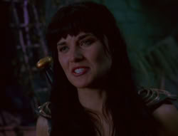 extant_XenaWarriorPrincess_6x02-TheHauntingOfAmphipolis_02466