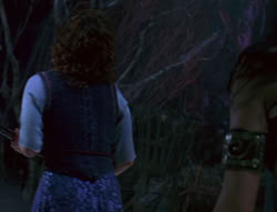 extant_XenaWarriorPrincess_6x02-TheHauntingOfAmphipolis_02470