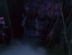 extant_XenaWarriorPrincess_6x02-TheHauntingOfAmphipolis_02478