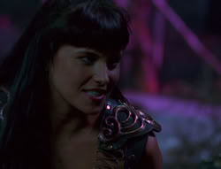 extant_XenaWarriorPrincess_6x02-TheHauntingOfAmphipolis_02530