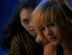 extant_XenaWarriorPrincess_6x02-TheHauntingOfAmphipolis_02556