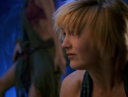 extant_XenaWarriorPrincess_6x02-TheHauntingOfAmphipolis_02561