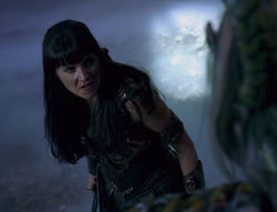 extant_XenaWarriorPrincess_6x02-TheHauntingOfAmphipolis_02588