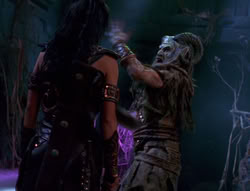 extant_XenaWarriorPrincess_6x02-TheHauntingOfAmphipolis_02601