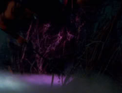 extant_XenaWarriorPrincess_6x02-TheHauntingOfAmphipolis_02614