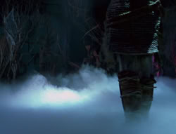 extant_XenaWarriorPrincess_6x02-TheHauntingOfAmphipolis_02638