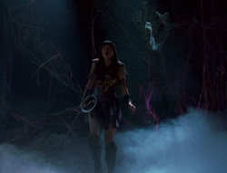 extant_XenaWarriorPrincess_6x02-TheHauntingOfAmphipolis_02711