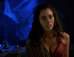 extant_XenaWarriorPrincess_6x02-TheHauntingOfAmphipolis_02753