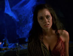extant_XenaWarriorPrincess_6x02-TheHauntingOfAmphipolis_02779