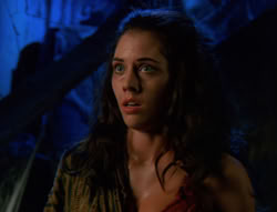 extant_XenaWarriorPrincess_6x02-TheHauntingOfAmphipolis_02796