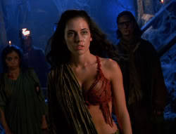 extant_XenaWarriorPrincess_6x02-TheHauntingOfAmphipolis_02845