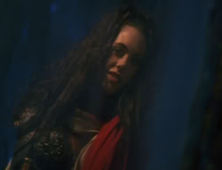 extant_XenaWarriorPrincess_6x02-TheHauntingOfAmphipolis_02847