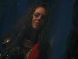 extant_XenaWarriorPrincess_6x02-TheHauntingOfAmphipolis_02848