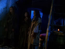 extant_XenaWarriorPrincess_6x02-TheHauntingOfAmphipolis_02853