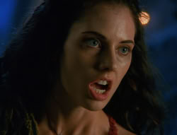 extant_XenaWarriorPrincess_6x02-TheHauntingOfAmphipolis_02924