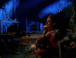 extant_XenaWarriorPrincess_6x02-TheHauntingOfAmphipolis_02987