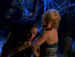 extant_XenaWarriorPrincess_6x02-TheHauntingOfAmphipolis_03005
