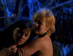 extant_XenaWarriorPrincess_6x02-TheHauntingOfAmphipolis_03007