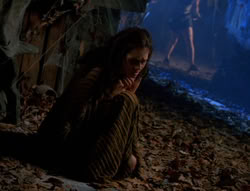 extant_XenaWarriorPrincess_6x02-TheHauntingOfAmphipolis_03025