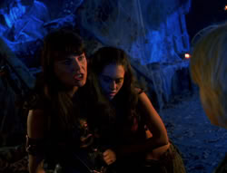 extant_XenaWarriorPrincess_6x02-TheHauntingOfAmphipolis_03079