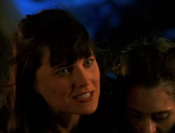 extant_XenaWarriorPrincess_6x02-TheHauntingOfAmphipolis_03110