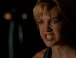extant_XenaWarriorPrincess_6x02-TheHauntingOfAmphipolis_03146
