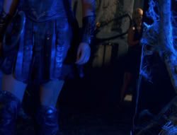 extant_XenaWarriorPrincess_6x02-TheHauntingOfAmphipolis_03214