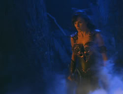 extant_XenaWarriorPrincess_6x02-TheHauntingOfAmphipolis_03226