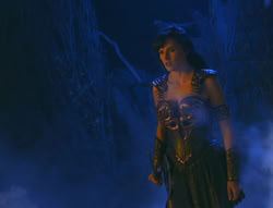 extant_XenaWarriorPrincess_6x02-TheHauntingOfAmphipolis_03229